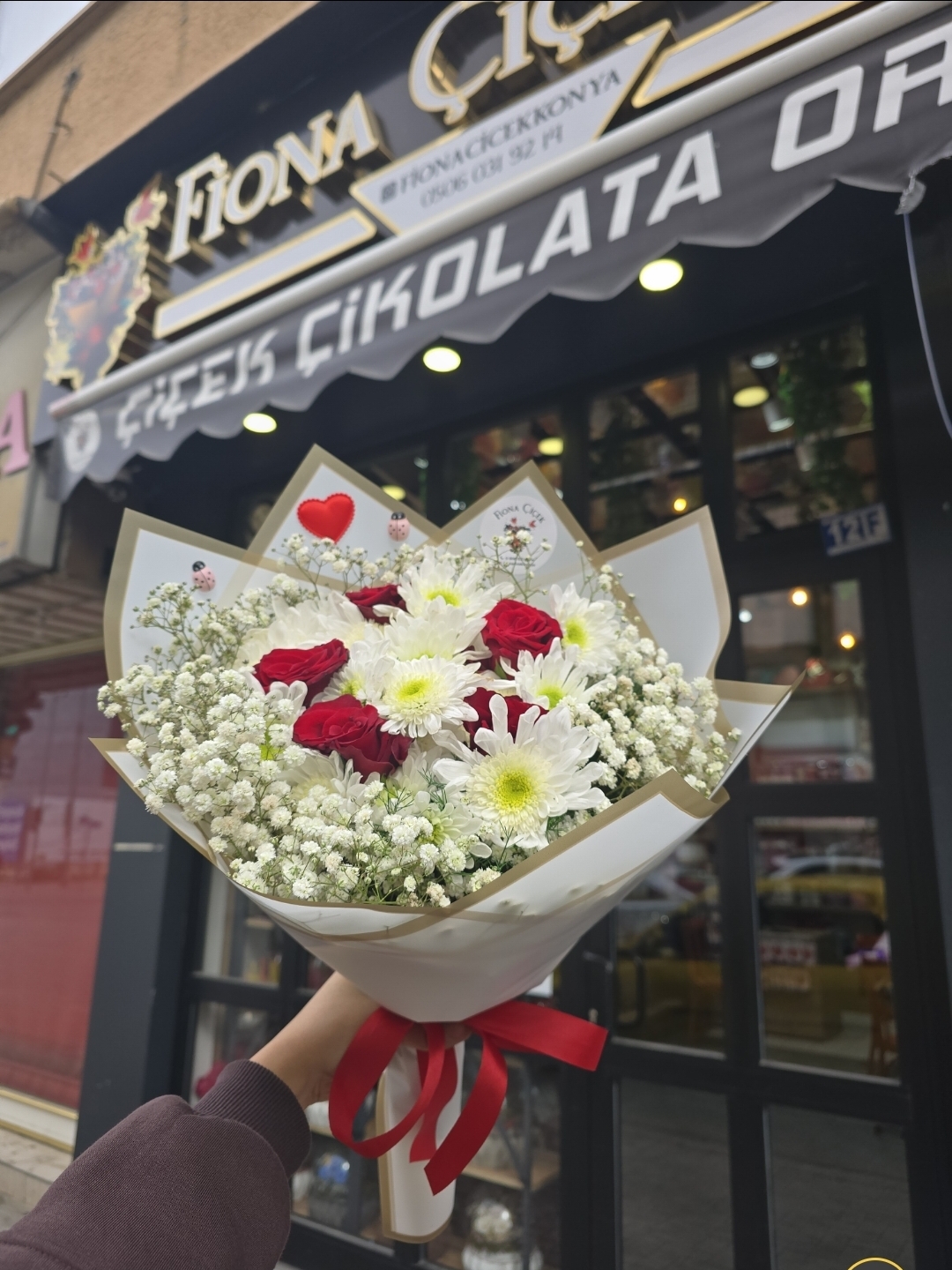 PAPATYA GÜL BUKETİ