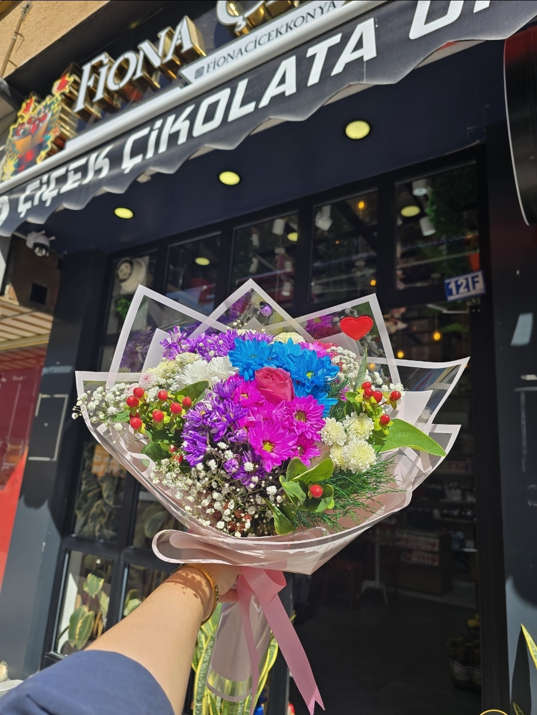 RENKLİ KARIŞIK BUKET